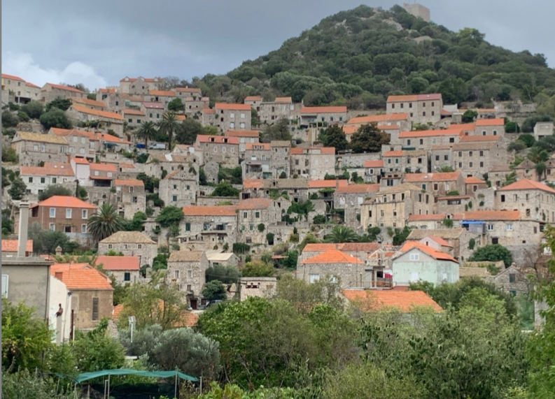 Lecture by Jasna Čapo on Lastovo